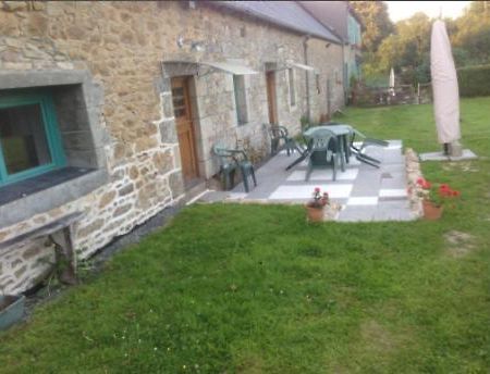 Captivating 2-Bed House With Log Burner In Kérien エクステリア 写真