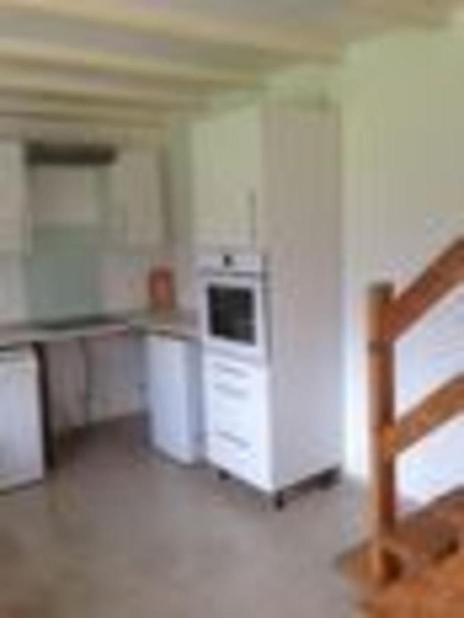 Captivating 2-Bed House With Log Burner In Kérien エクステリア 写真