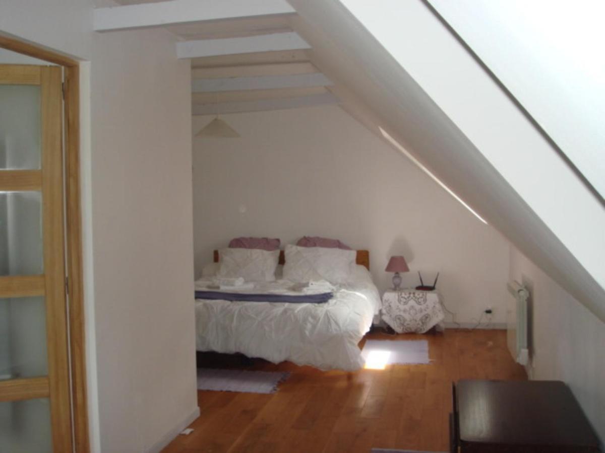 Captivating 2-Bed House With Log Burner In Kérien エクステリア 写真